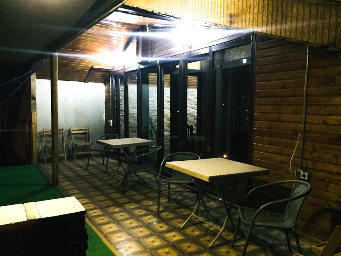 Hotel The Sindh House - Indus Aroma Restaurant Tbilissi Extérieur photo