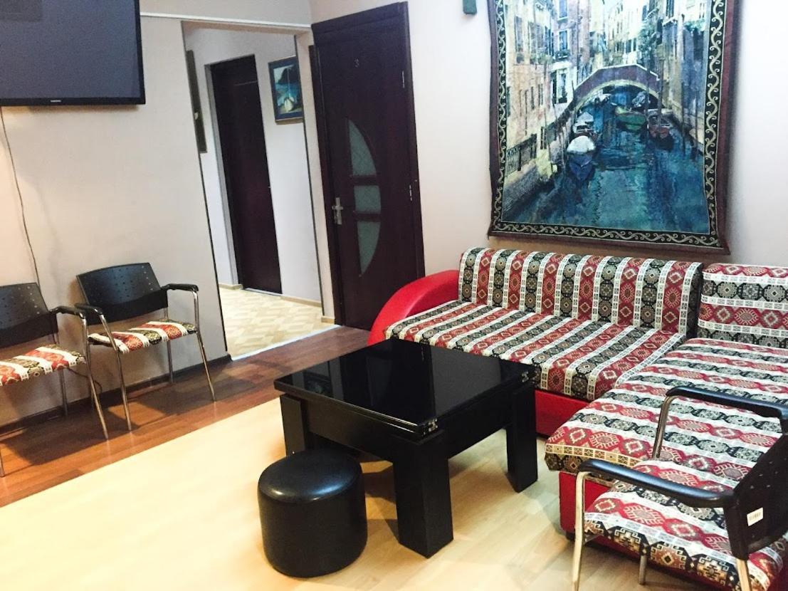 Hotel The Sindh House - Indus Aroma Restaurant Tbilissi Extérieur photo